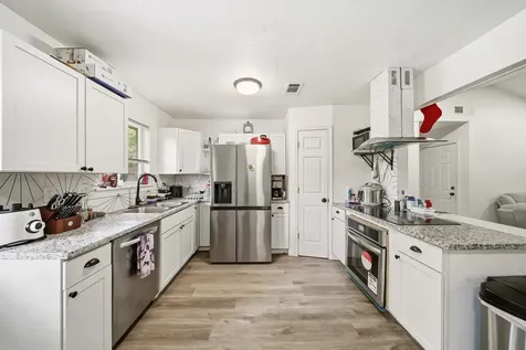 11630 Sandstone Street Houston TX 77072