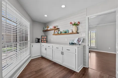 1009 Sable Drive Friendswood TX 77546