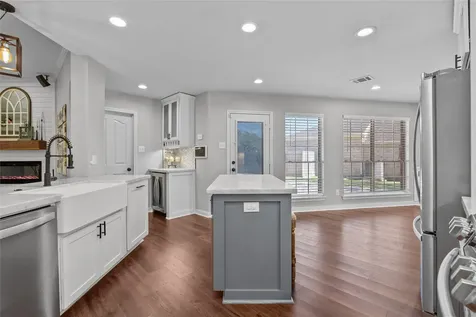 1009 Sable Drive Friendswood TX 77546