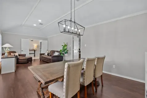 1009 Sable Drive Friendswood TX 77546