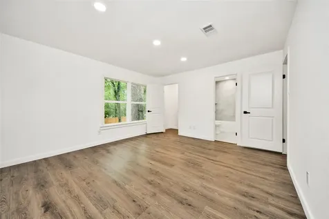 33 Kittiwake Court The Woodlands TX 77380