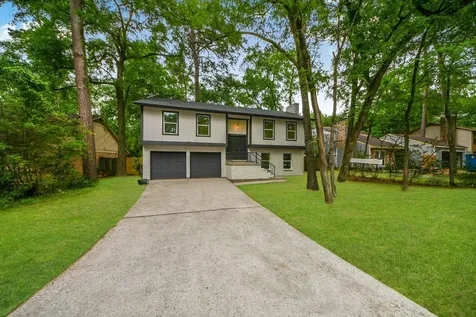 33 Kittiwake Court The Woodlands TX 77380