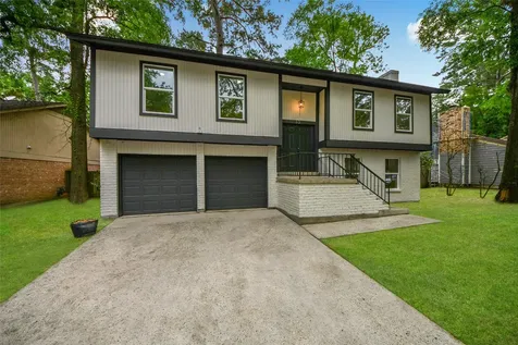 33 Kittiwake Court The Woodlands TX 77380