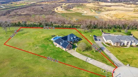 3627 Madison Avenue Beach City TX 77523
