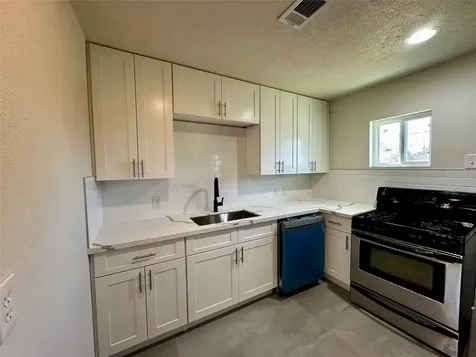 9434 Fairland Drive Houston TX 77051