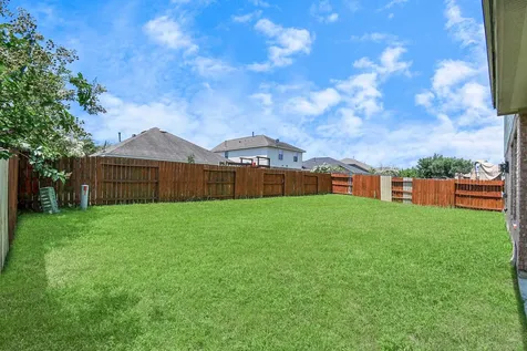 8627 Sweet Pasture Drive Tomball TX 77375