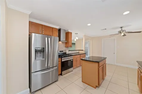 5643 Cheena Drive Houston TX 77096