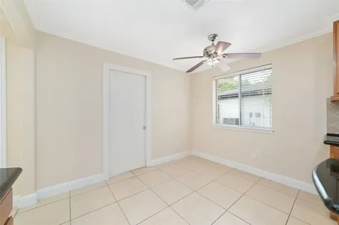 5643 Cheena Drive Houston TX 77096