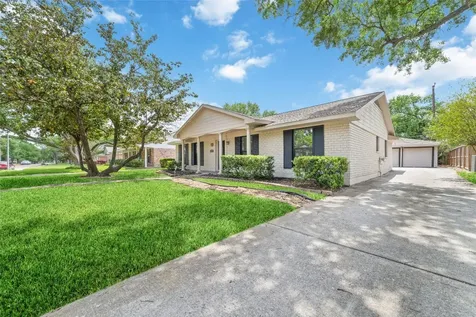 5643 Cheena Drive Houston TX 77096