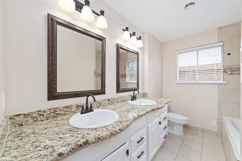 5643 Cheena Drive Houston TX 77096