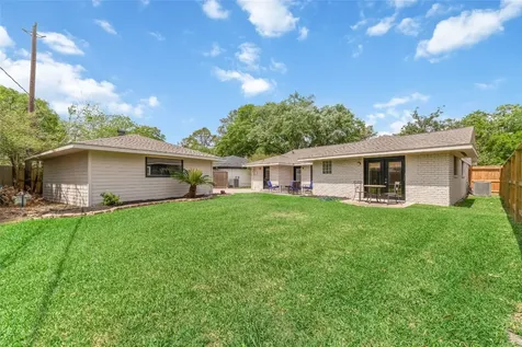 5643 Cheena Drive Houston TX 77096