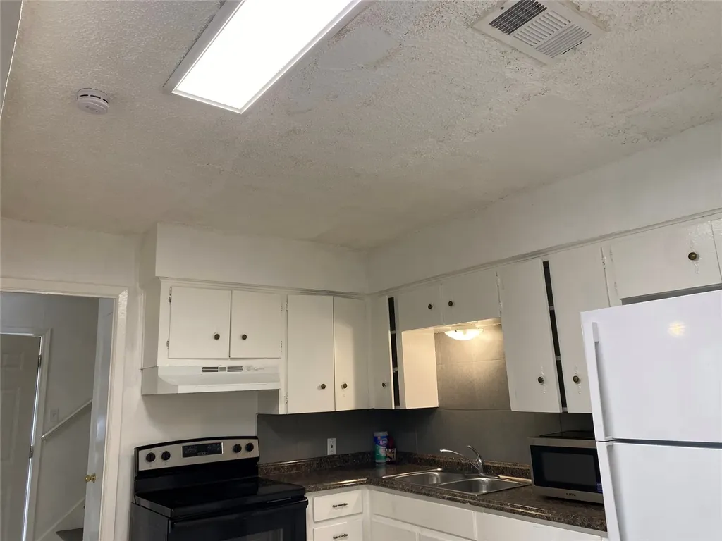 5002 Blue Spruce Circle A Austin TX 78723