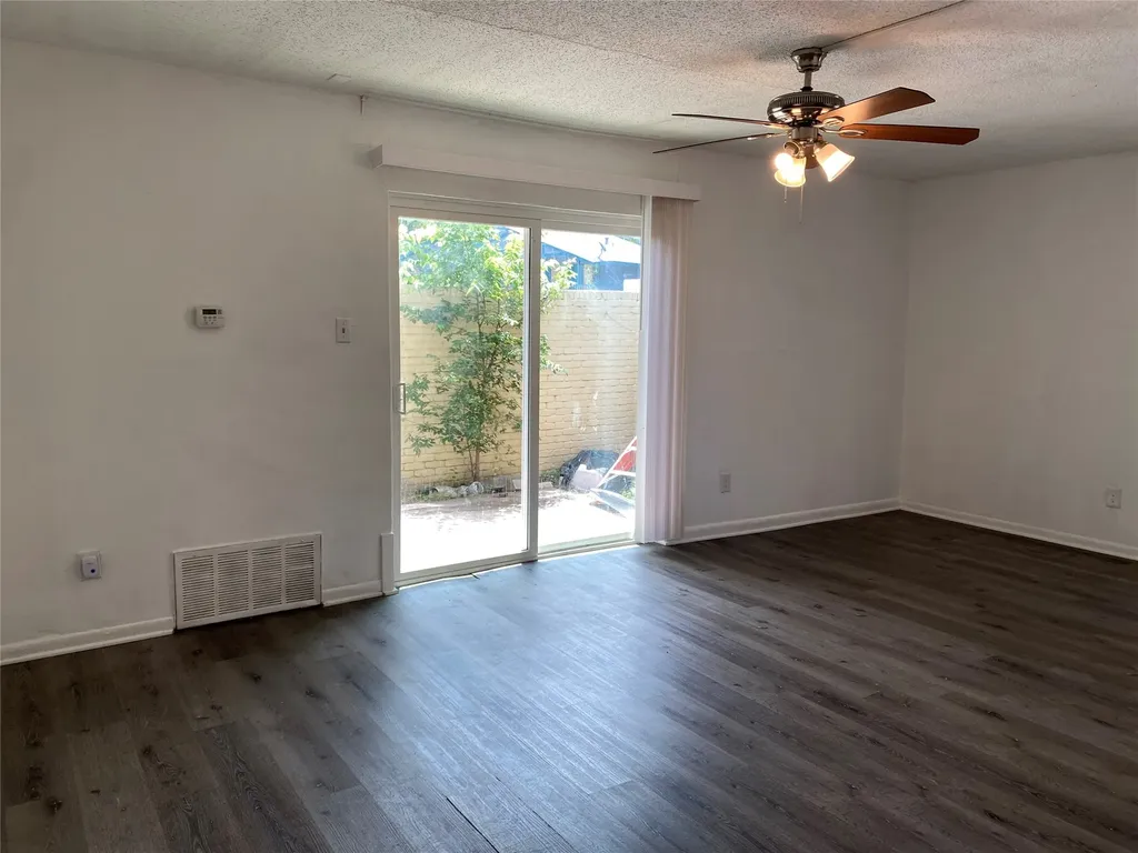 5002 Blue Spruce Circle A Austin TX 78723