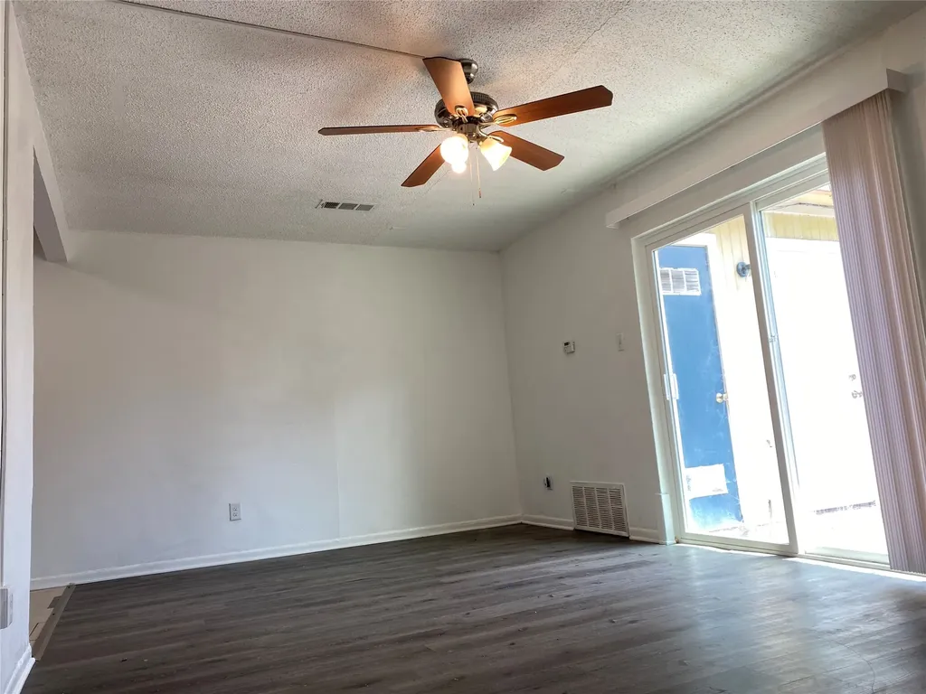5002 Blue Spruce Circle A Austin TX 78723
