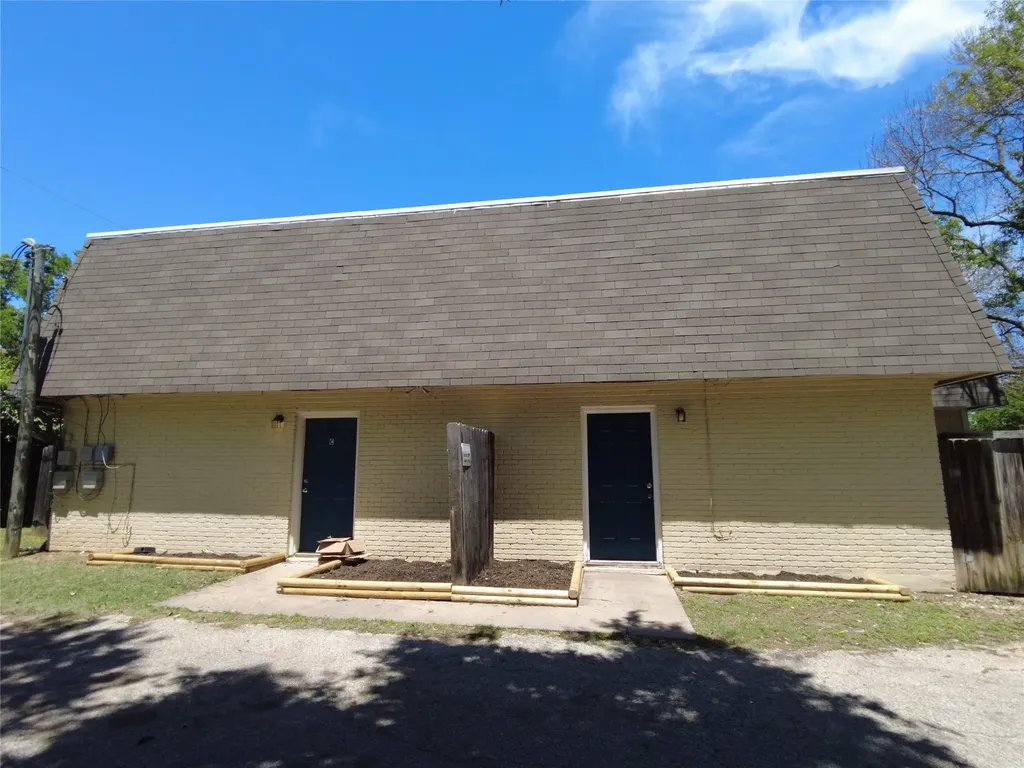 5002 Blue Spruce Circle A Austin TX 78723