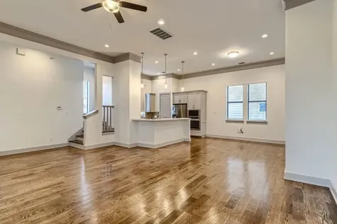 2208 Arabelle Street Houston TX 77007