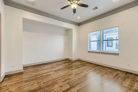 2208 Arabelle Street Houston TX 77007