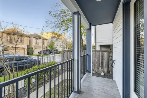 2208 Arabelle Street Houston TX 77007