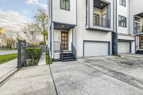 2208 Arabelle Street Houston TX 77007