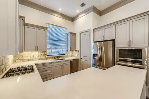 2208 Arabelle Street Houston TX 77007