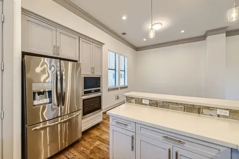 2208 Arabelle Street Houston TX 77007