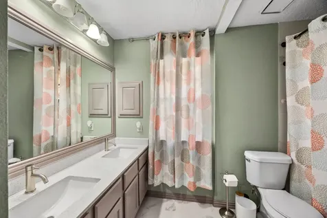 17006 Quiet Dale Court Houston TX 77095