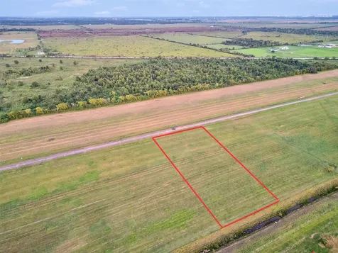 Tbd Lot 205 Brahman Trail Angleton TX 77515