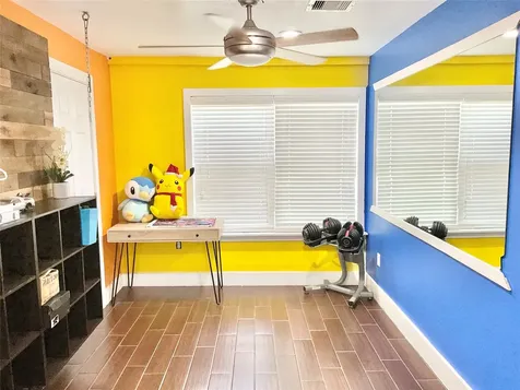616 Kansas Street Pasadena TX 77506