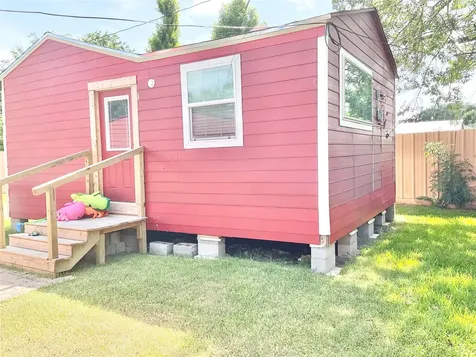 616 Kansas Street Pasadena TX 77506
