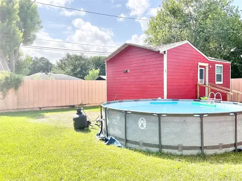 616 Kansas Street Pasadena TX 77506