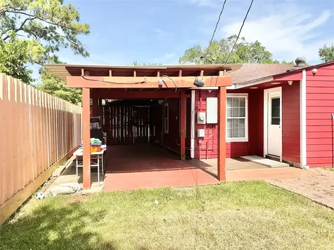616 Kansas Street Pasadena TX 77506