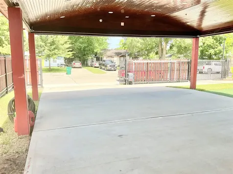 616 Kansas Street Pasadena TX 77506
