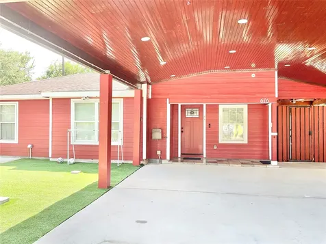 616 Kansas Street Pasadena TX 77506