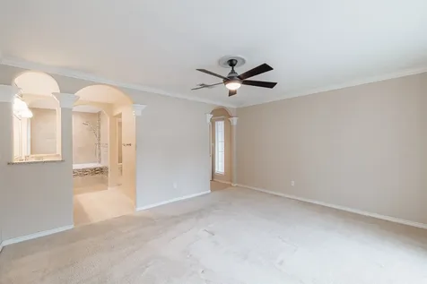 519 E Hillary Circle Sugar Land TX 77498