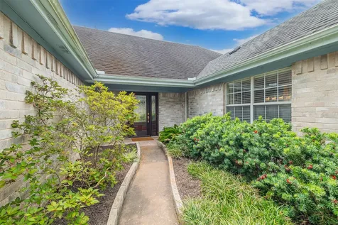 519 E Hillary Circle Sugar Land TX 77498