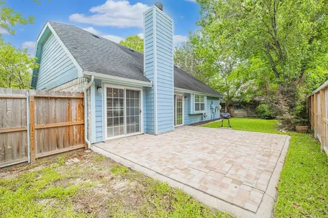 519 E Hillary Circle Sugar Land TX 77498