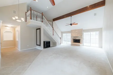 519 E Hillary Circle Sugar Land TX 77498