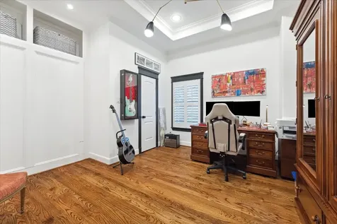 606 Rutland Street Houston TX 77007