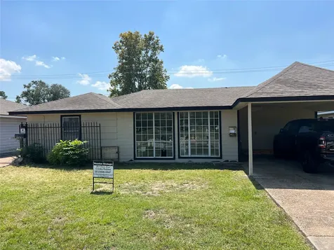 13218 Indianapolis Street Houston TX 77015