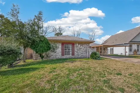 10607 Bainbridge Street Houston TX 77016