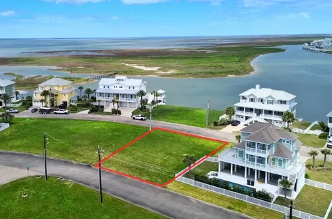 4110 Sea Grass Lane Galveston TX 77554