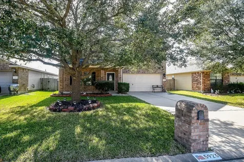 5923 Crakston Street Houston TX 77084