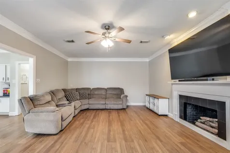 4419 Broadleaf Street Kingwood TX 77345