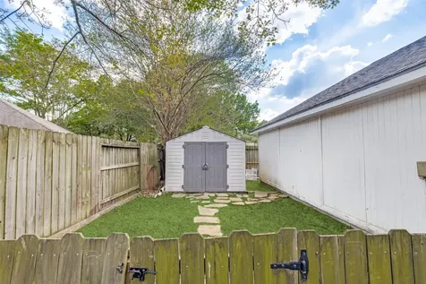 4419 Broadleaf Street Kingwood TX 77345