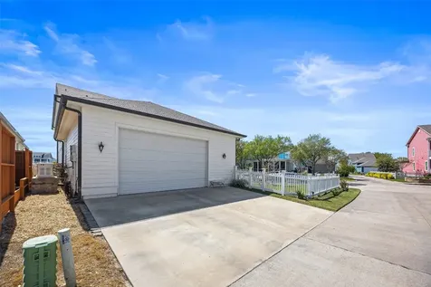 7 Mariner Pass Galveston TX 77554