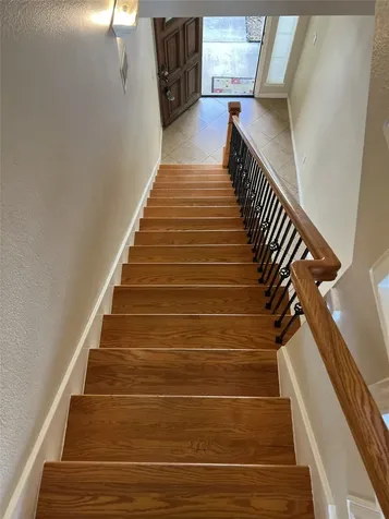 5615 Winsome Villas Lane H Houston TX 77057