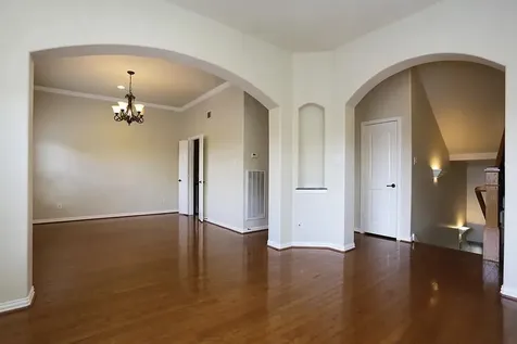 5615 Winsome Villas Lane H Houston TX 77057