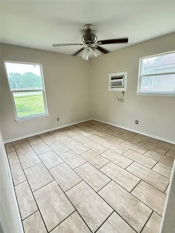 17433 Cr-945 Brazoria TX 77422