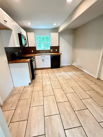 17433 Cr-945 Brazoria TX 77422