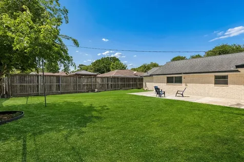 5811 Birchmont Drive Houston TX 77092